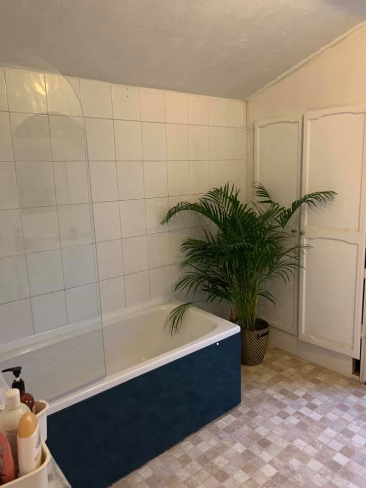 Bath panel and bespoke paint
